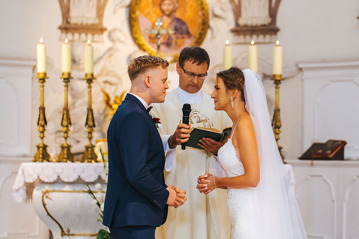 Ślub kościelny w Warszawie na Dewajtis'