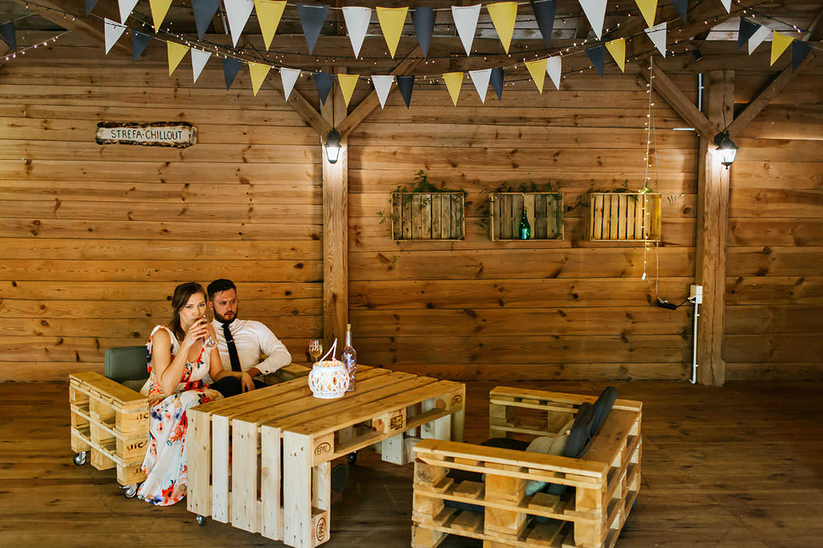 fotograf ślubny wesele w stodole Dwór Mościbrody